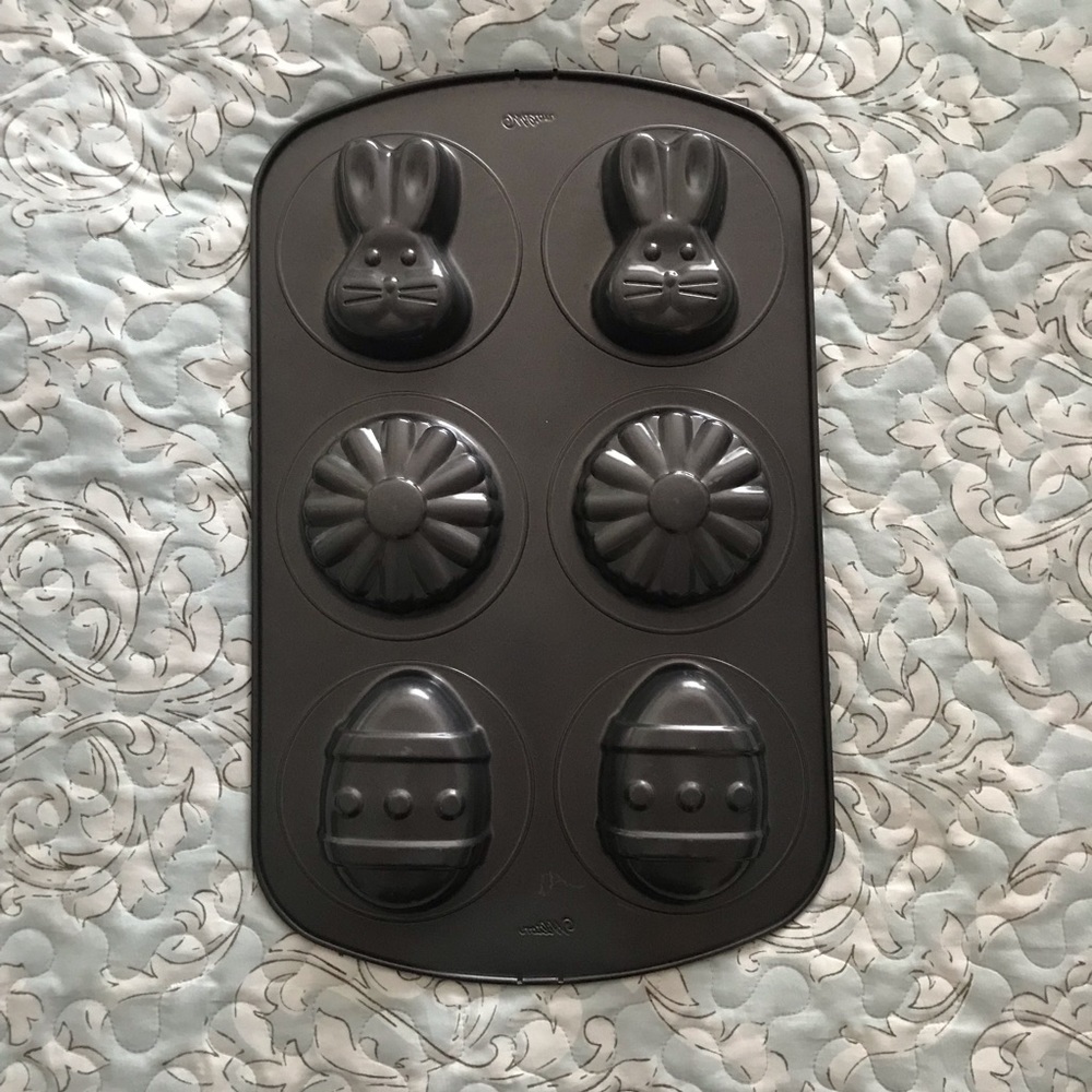 Spring mini cake pan